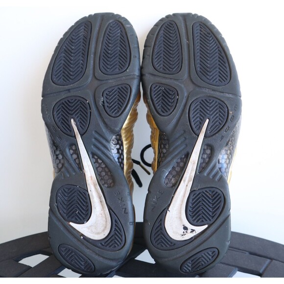 Nike Air Foamposite Pro 624041-701 Metallic Gold Black Men's Size 9.5 Sneakers - Picture 12 of 14